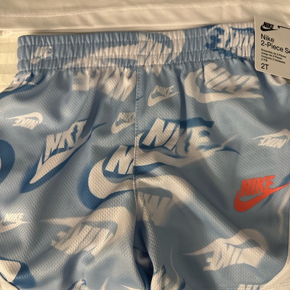 Nike White and Light Blue Kids Set - Picture 3 of 7